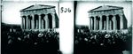Scheda Girgenti - Valle dei Templi - Tempio della Concordia - Pubblico che assiste alle rappresentazioni classiche