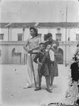 Scheda Eugenio Bronzetti e Ina - Scena fascista