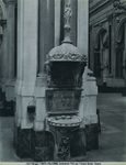Scheda N. 13875. Palermo. Cattedrale. Pila per l'Acqua Santa: Gagini. (Ed.ni Brogi)
