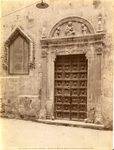 Scheda N. 33353 Siracusa - Chiesa di S. Maria dei Miracoli. Il Portale. (Arte Catalana 1501) (Ed.ne Alinari)