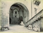 Scheda N. 33345 Siracusa - Palazzo Bellomo. Il Cortile (XIV secolo) (Ed.ne Alinari)