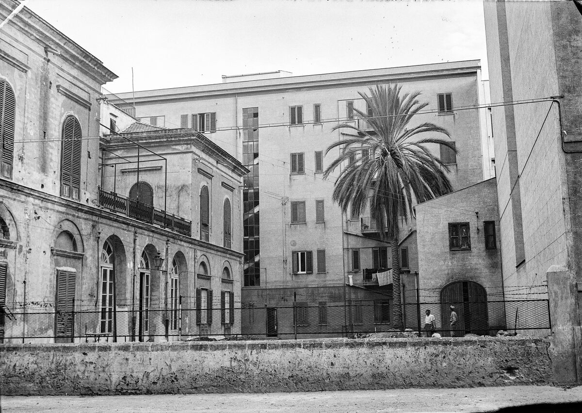 Nessun titolo
